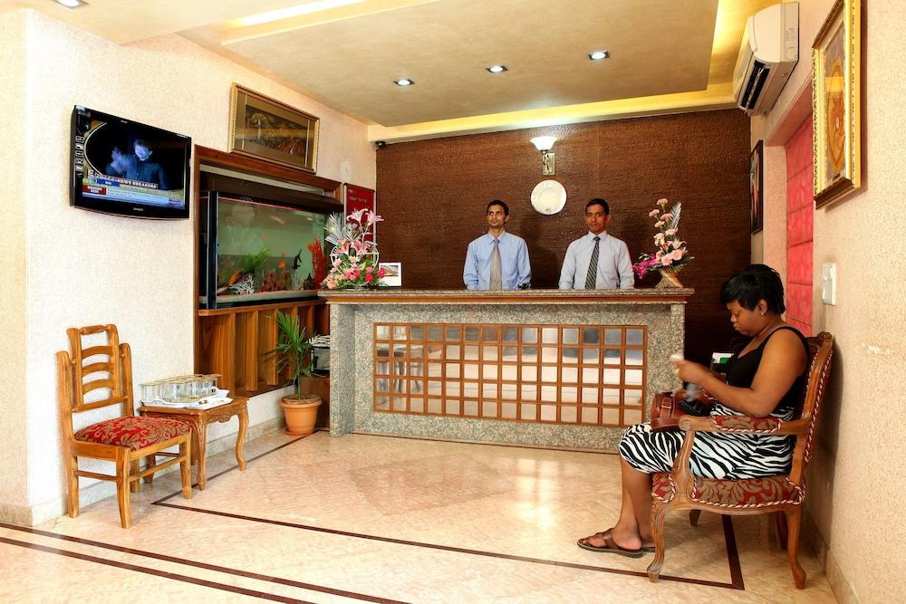 Indira International Inn Nueva Delhi Exterior foto